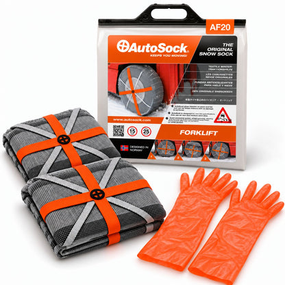 AutoSock modell AF20 for gaffeltrucker inneholder to snøsokker, ett par hansker og produktemballasjen.
