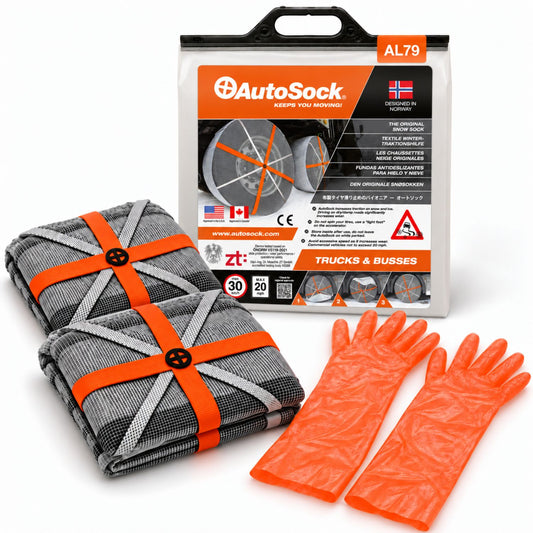 AutoSock modell AL79 for lastebiler og busser inneholder to snøsokker, ett par hansker og produktemballasjen.
